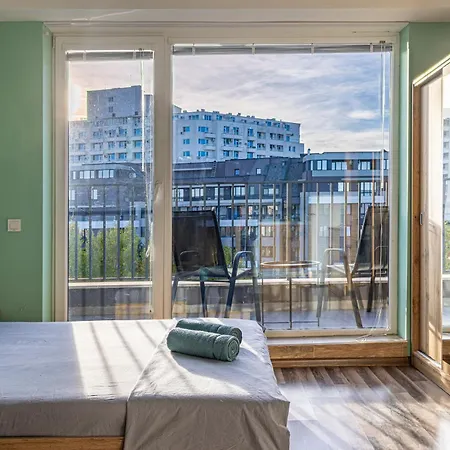 Апартаменты Ishirkov With Mountain View Balcony And Underground Parking